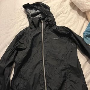 COLUMBIA RAIN COAT